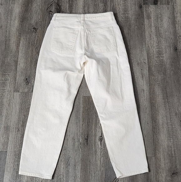 Abercrombie and Fitch The Mom High Rise Jeans Curve love - Picture 6 of 10